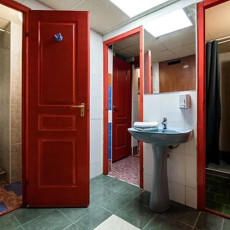 Man Cave Pax 24