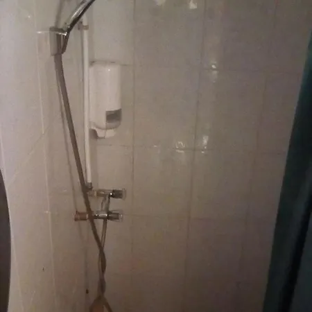Man Cave Pax 24 كراكوفيا